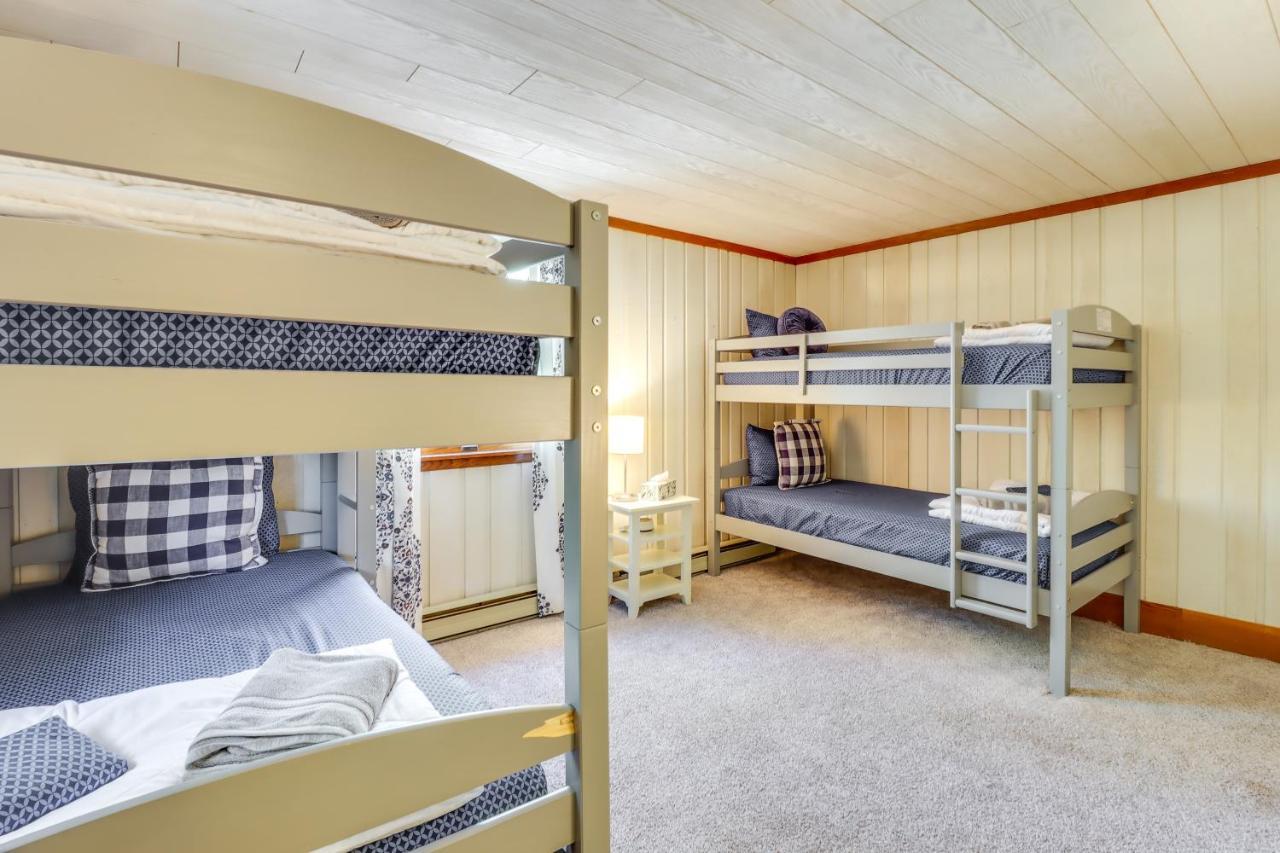 Lakefront Poconos Vacation Rental With Swim Dock! Long Pond 외부 사진