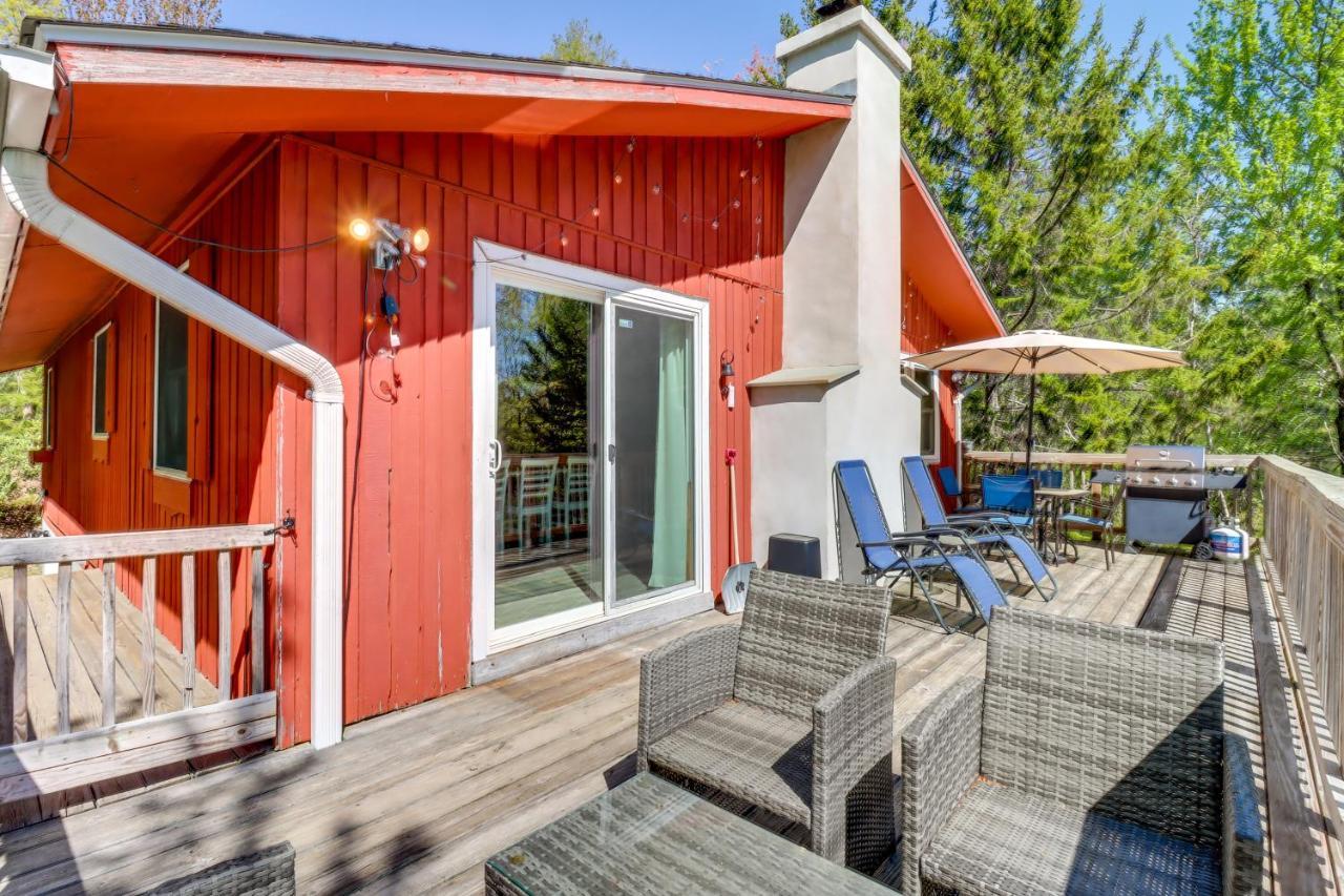 Lakefront Poconos Vacation Rental With Swim Dock! Long Pond 외부 사진