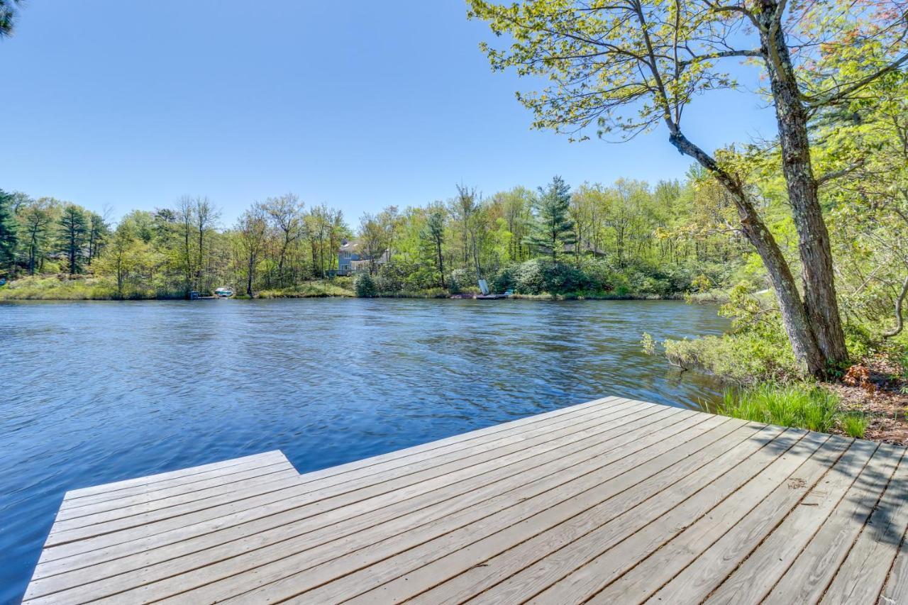 Lakefront Poconos Vacation Rental With Swim Dock! Long Pond 외부 사진
